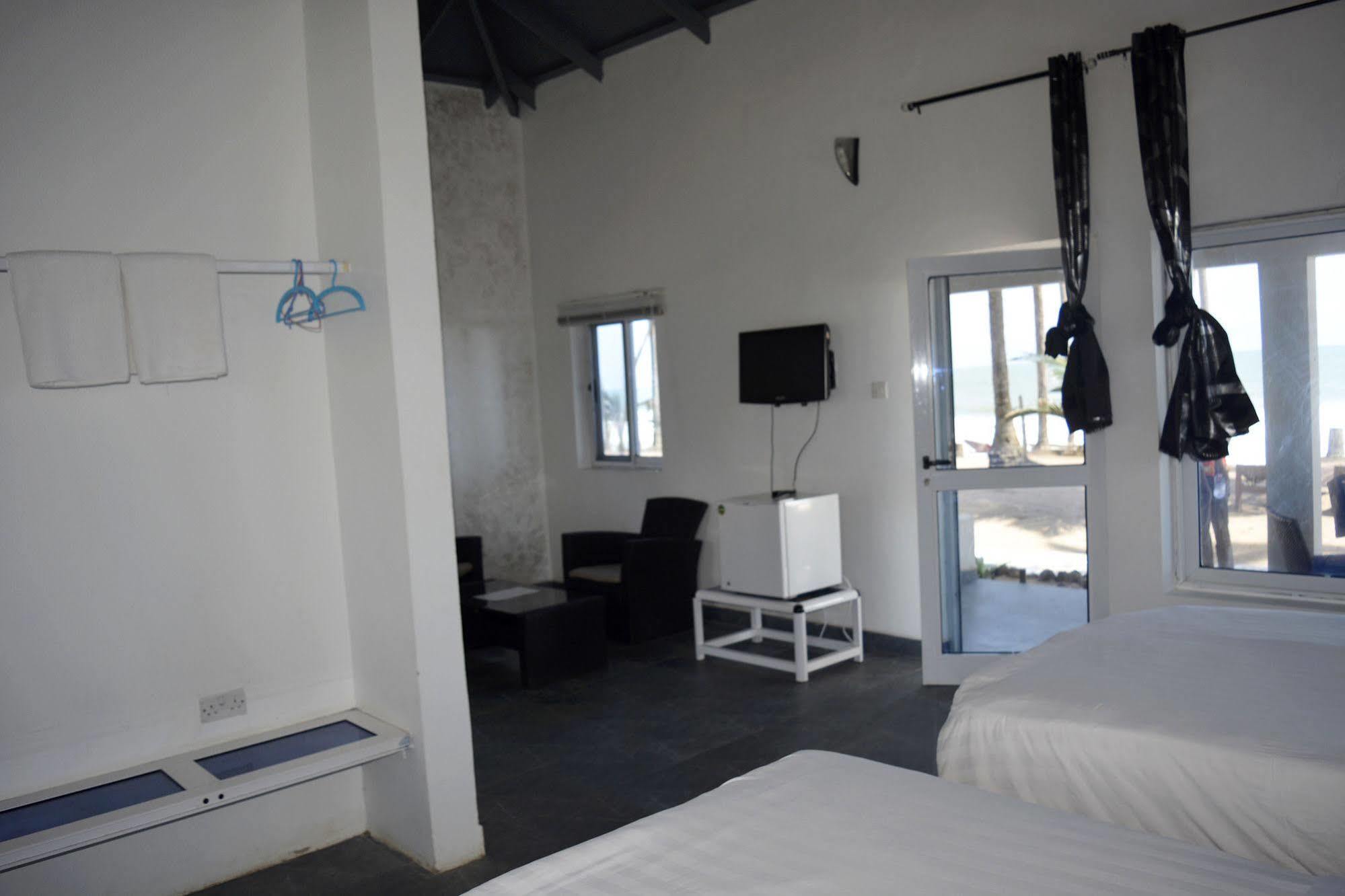 Blue Diamond Beach Resort Appam Eksteriør billede
